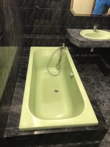 Rénovation salle de bain AVANT